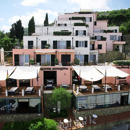 Residence Borgo San Sebastiano Берджеджи Экстерьер фото