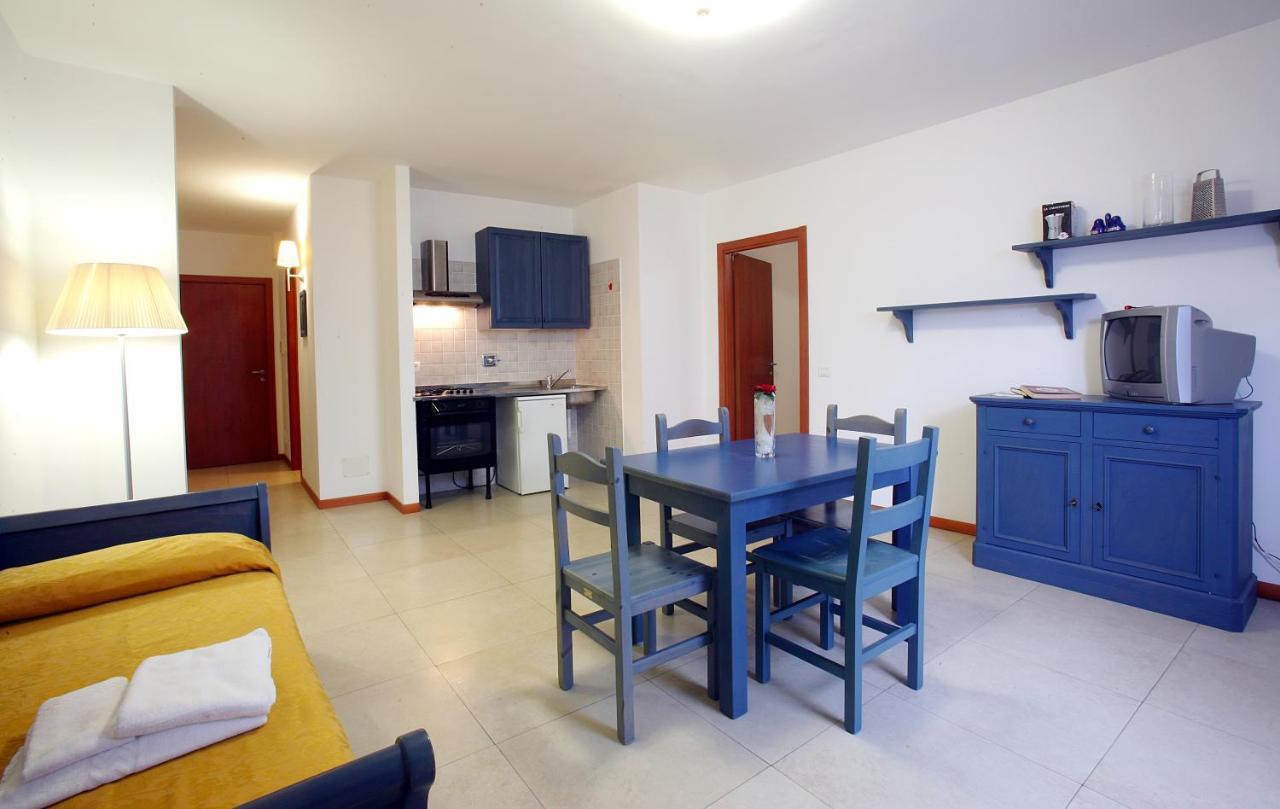 Residence Borgo San Sebastiano Берджеджи Номер фото
