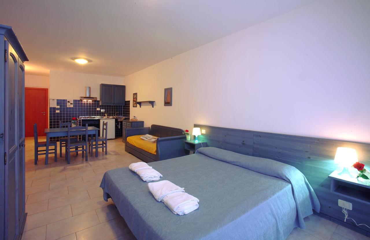 Residence Borgo San Sebastiano Берджеджи Номер фото